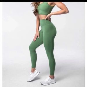 Balance Athletica Leggings